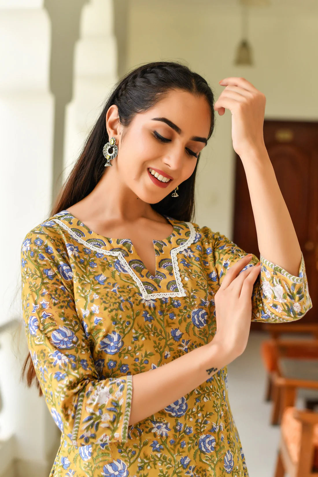 Printed Straight Kurta and Pant set with Dupatta
