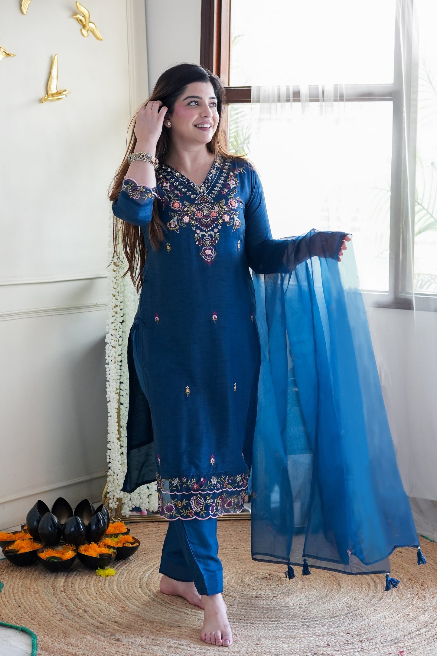 Women Silk Kurta Pant Dupatta Set