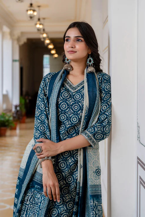 Printed Straight Blue Kurta and Pant set with Dupatta