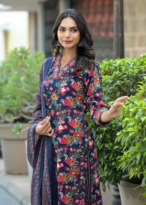 Embroidery Straight Kurta and Pant set with Dupatta