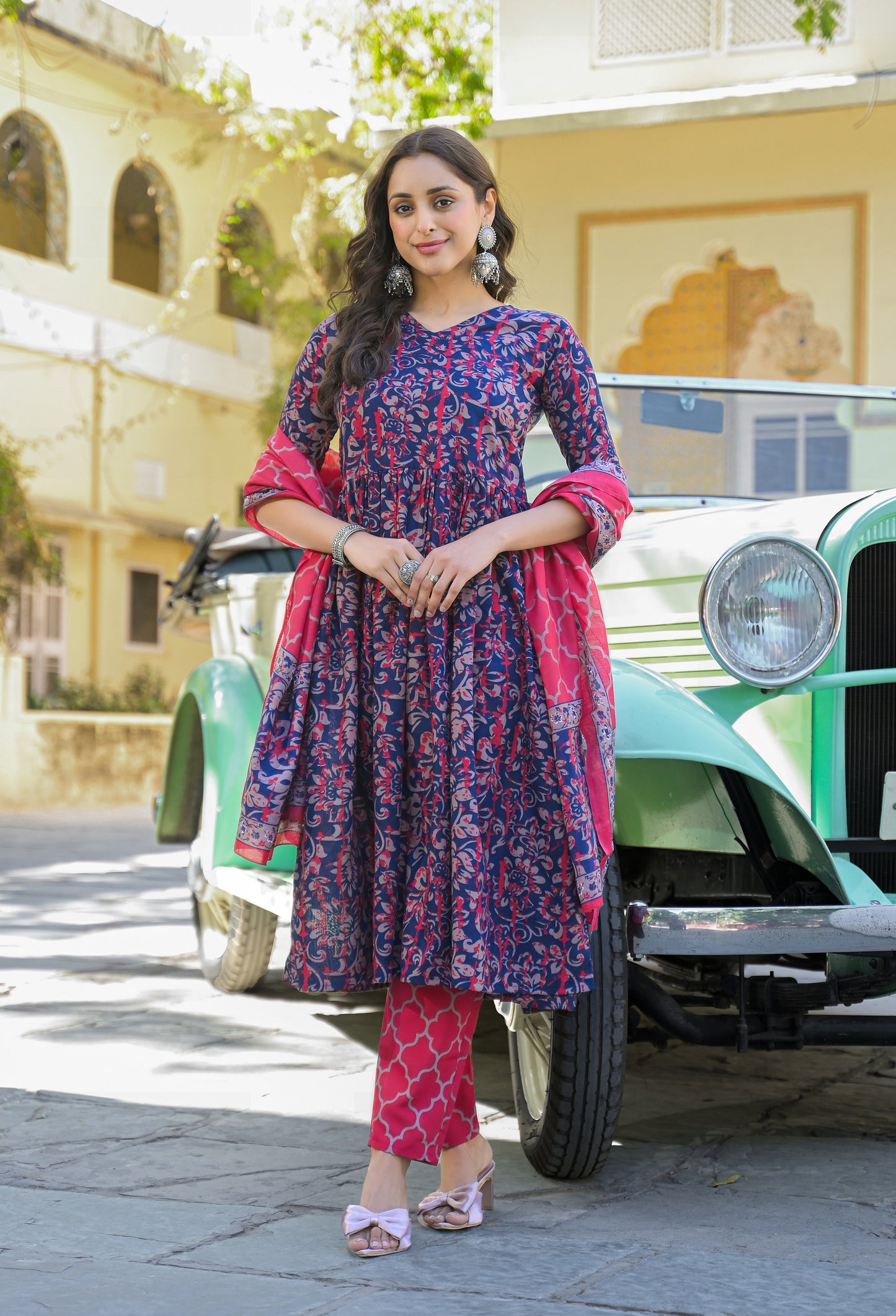 Women Viscose Navy Blue Anarkali Kurta And Pant Set With Dupatta