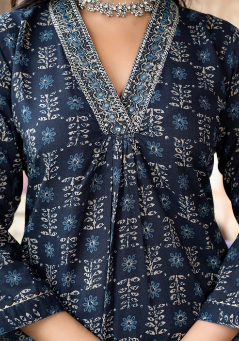 Embroidery Straight Kurta and Pant set with Dupatta