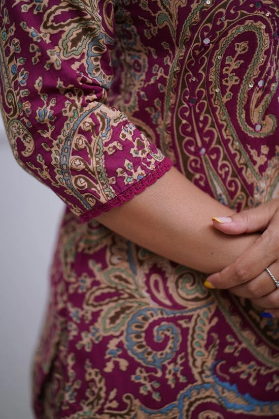 Women Printed Viscose Rayon Maroon Kurta & Pant Set