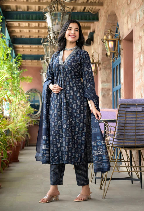 Embroidery Straight Kurta and Pant set with Dupatta