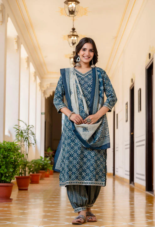 Printed Straight Blue Kurta and Pant set with Dupatta