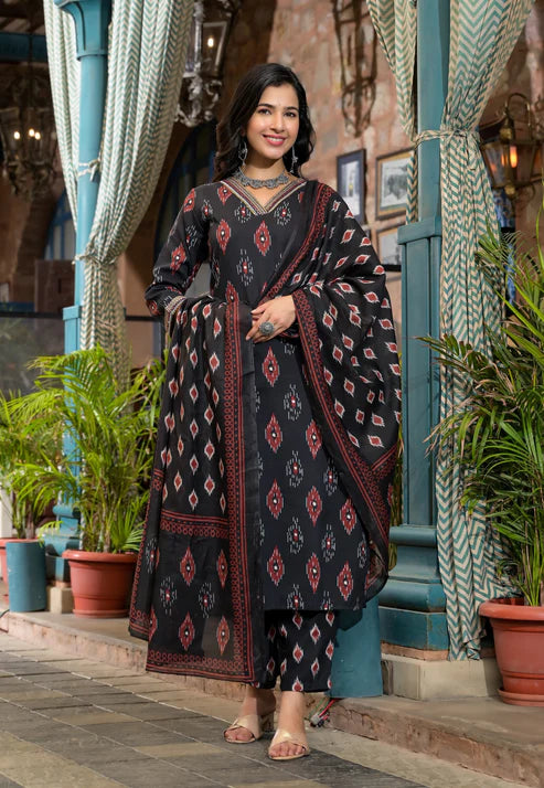 Embroidery Straight Kurta and Pant set with Dupatta