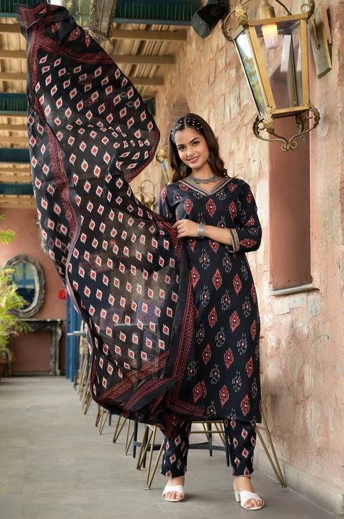 Embroidery Straight Kurta and Pant set with Dupatta