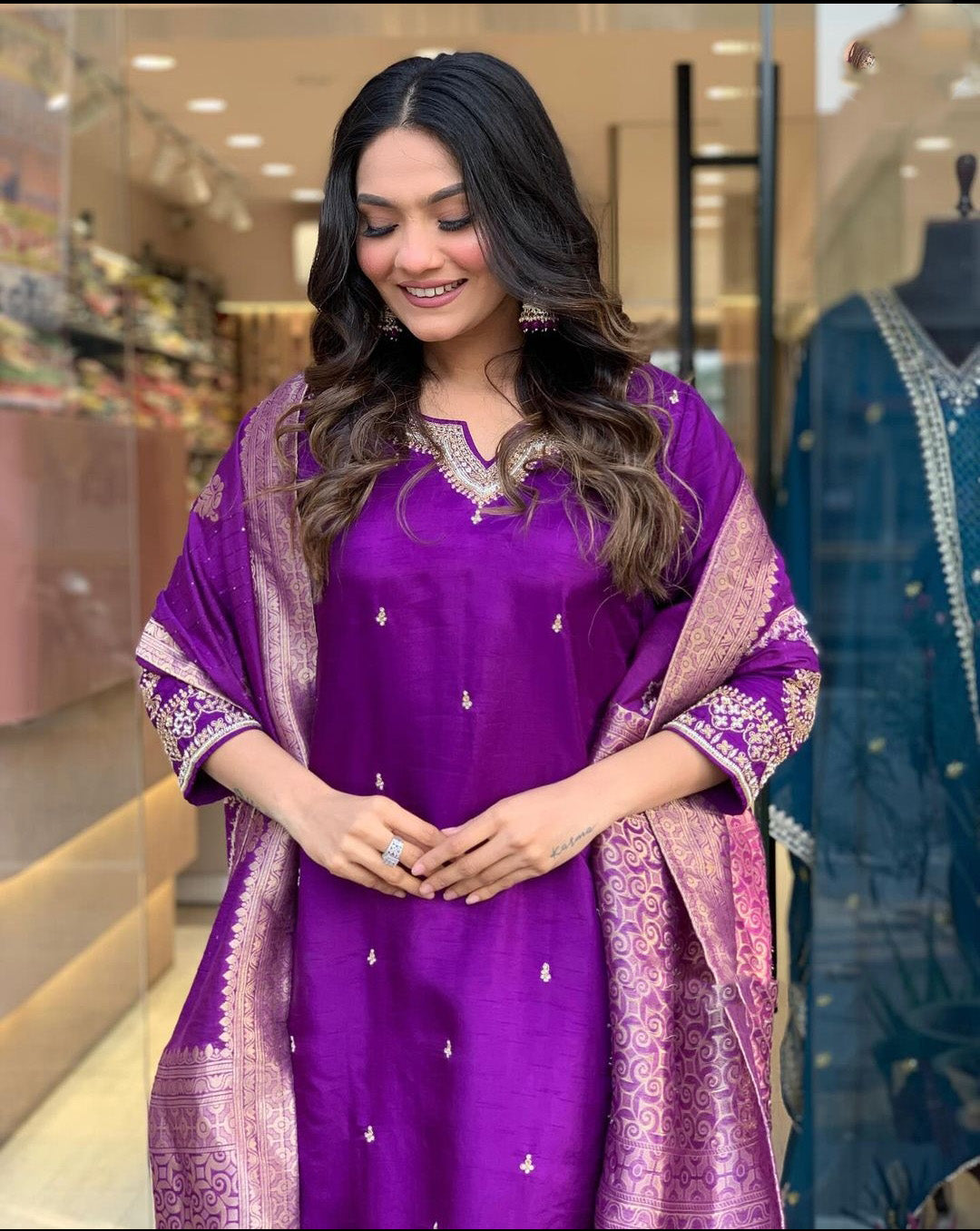 Women Silk Kurta Pant Dupatta Set
