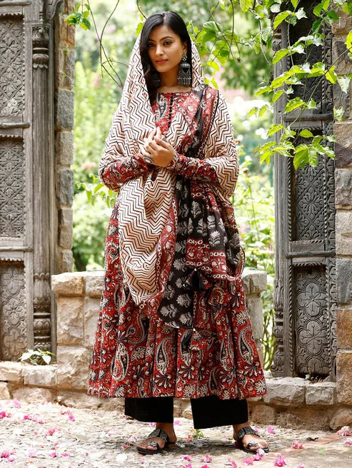 Women Printed A-Line Kurta and Pant Set With Dupatta