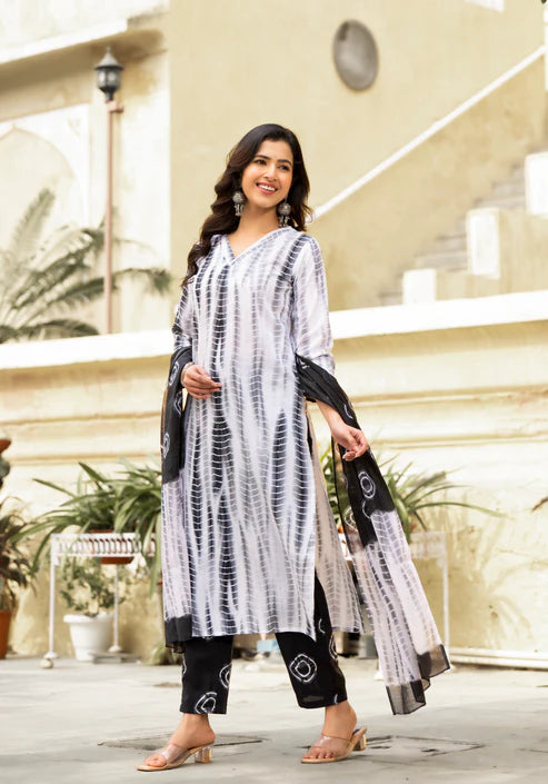 Shiburi Printed Kurta and Pant set with Dupatta
