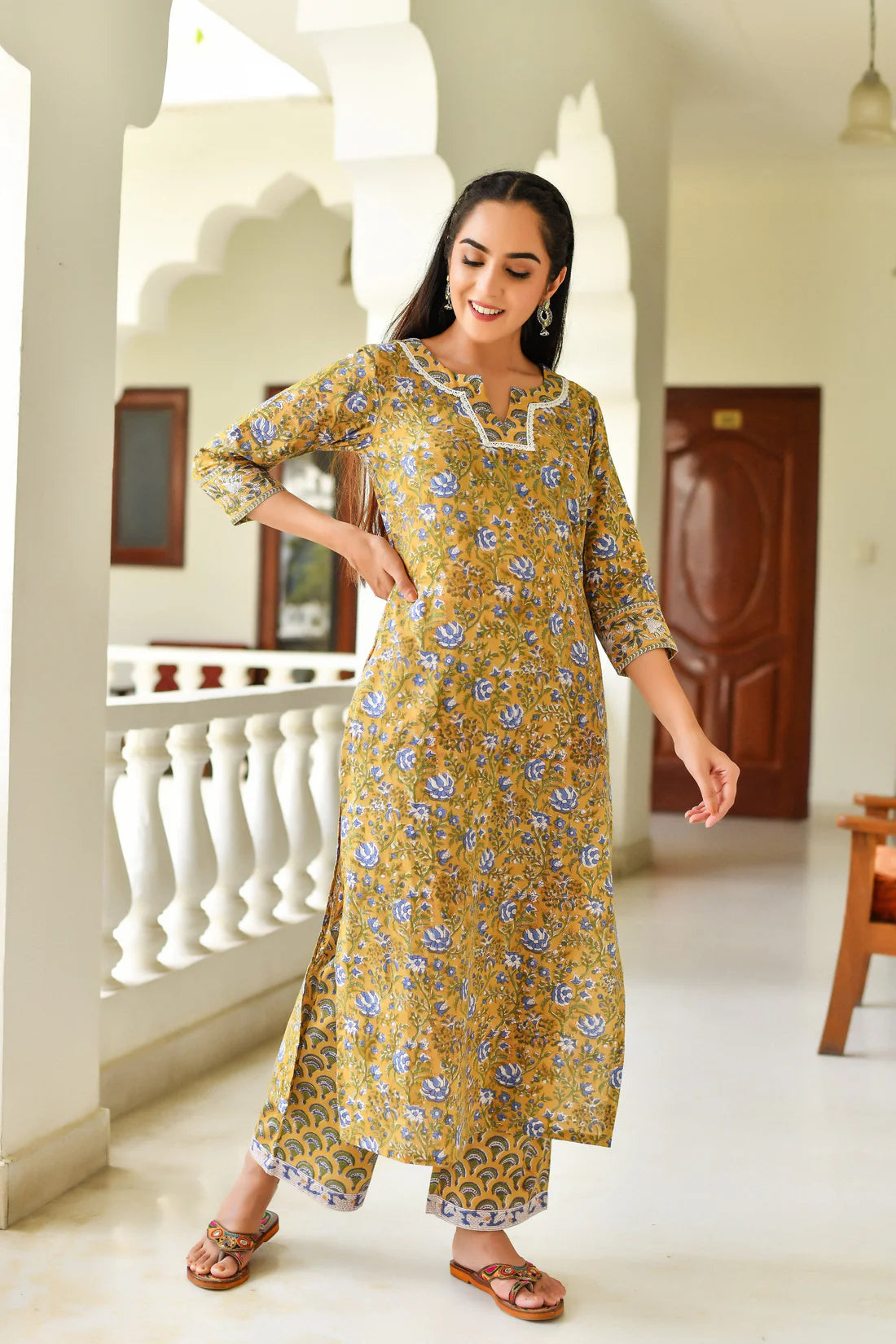 Printed Straight Kurta and Pant set with Dupatta