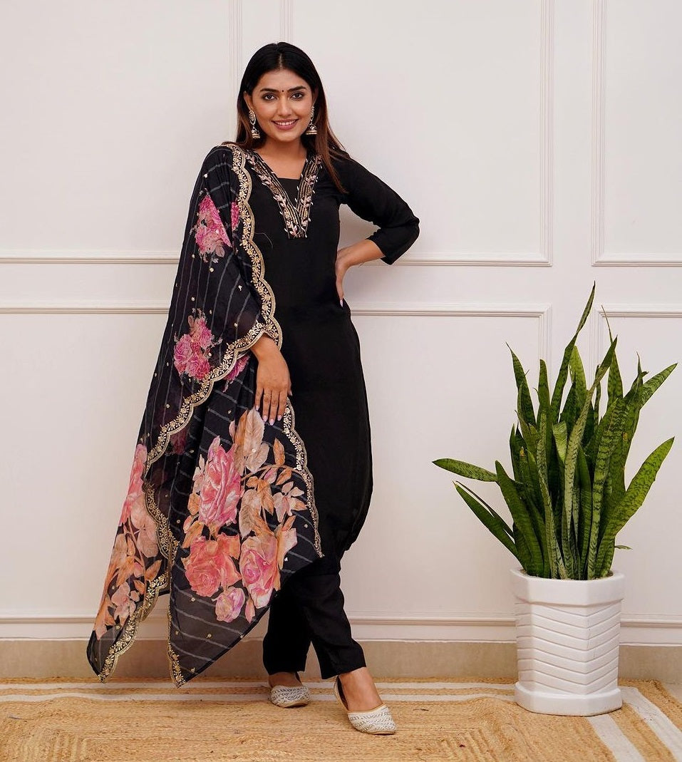 Women Viscose Printed A-Line Kurta And Pant Set With Dupatta
