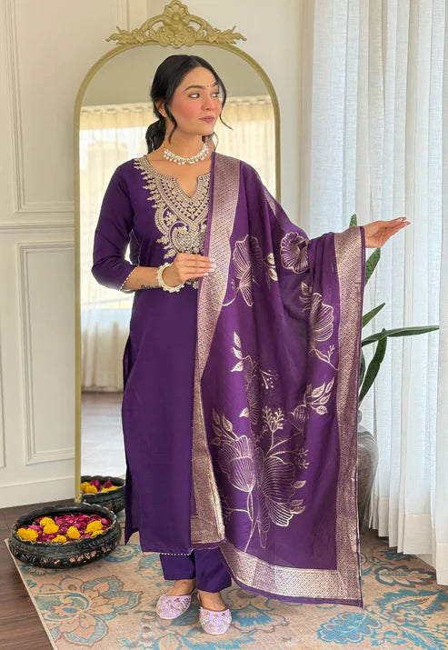 Embroidered Kurta Set for Women – Festive Wear with Dupatta