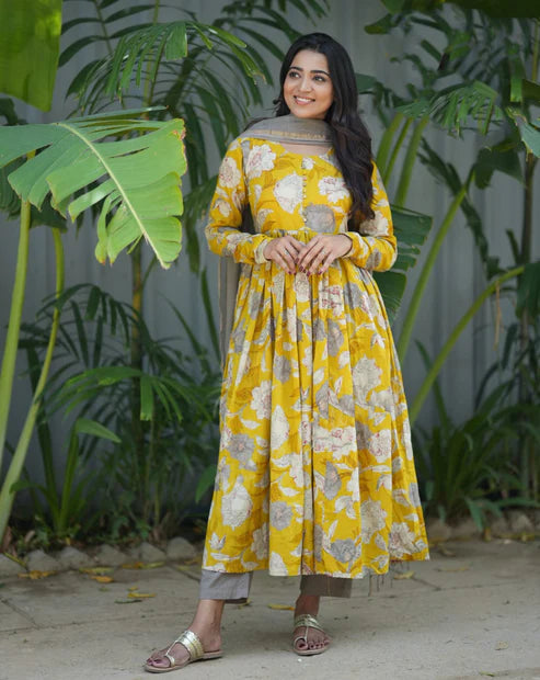 Printed Anarkali Kurta and Pant Set With Dupatta