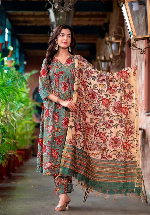 Printed Straight Kurta and Pant set with Dupatta