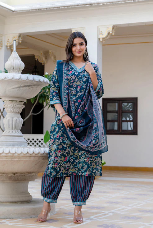 Printed Straight Kurta and Pant set with Dupatta