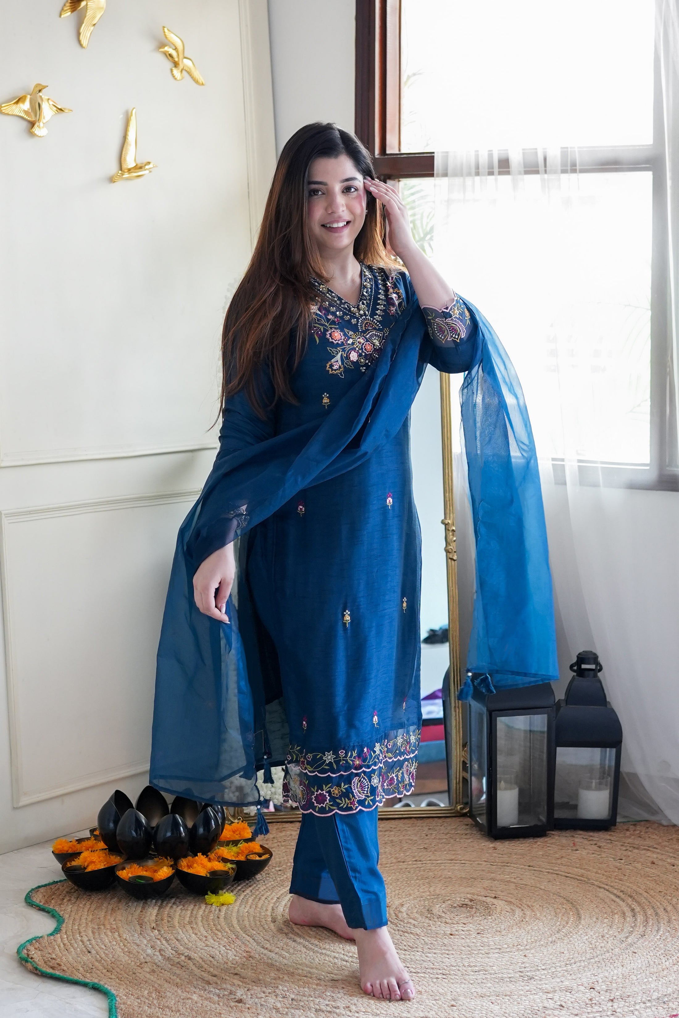 Women Silk Kurta Pant Dupatta Set