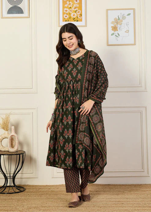 Printed Anarkali Kurta and Pant Set With Dupatta