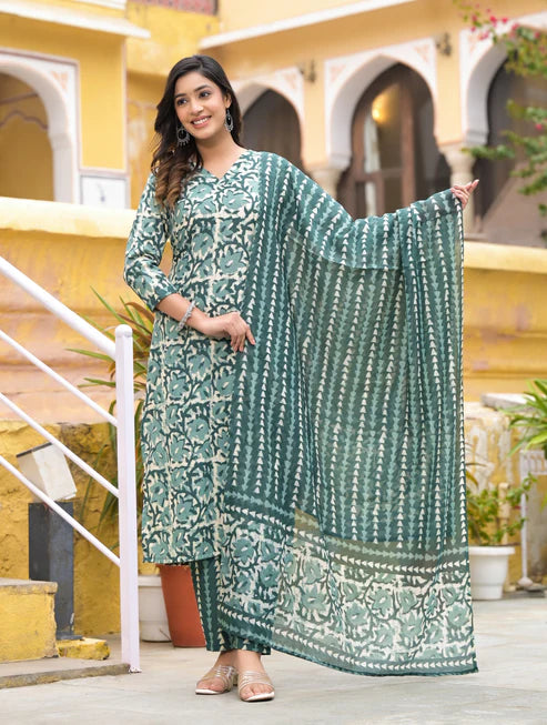 Printed Straight Kurta and Pant set with Dupatta