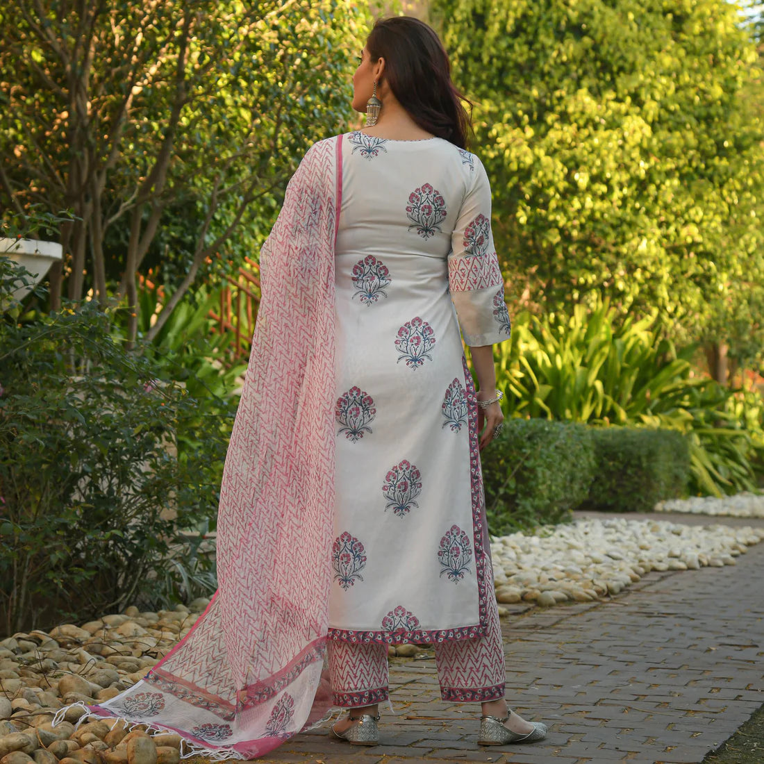 Ethnic Set Women Block Printed Kurta and Pant Set with Dupatta