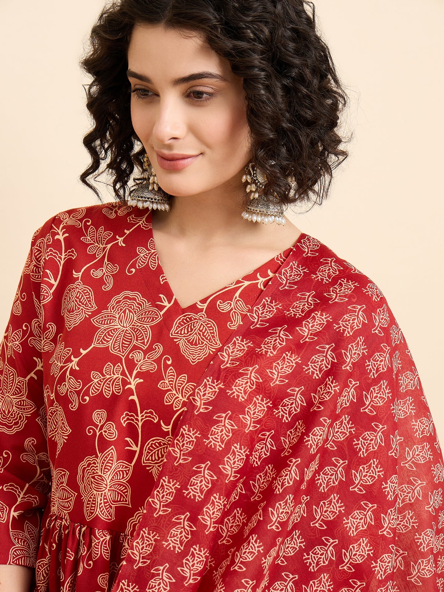 Women Viscose Red Anarkali Kurta And Pant Set With Dupatta