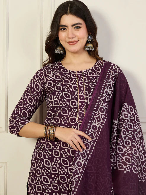 Printed Straight Kurta and Pant Set With Dupatta