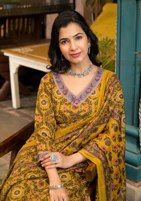 Embroidery Straight Kurta and Pant set with Dupatta