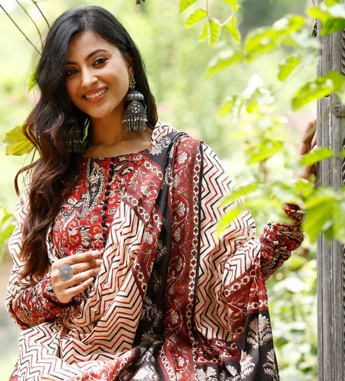 Women Printed A-Line Kurta and Pant Set With Dupatta