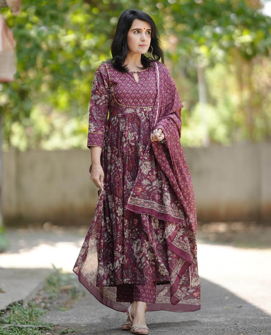 Women Maroon Anarkali Kurta And Pant Set With Dupatta