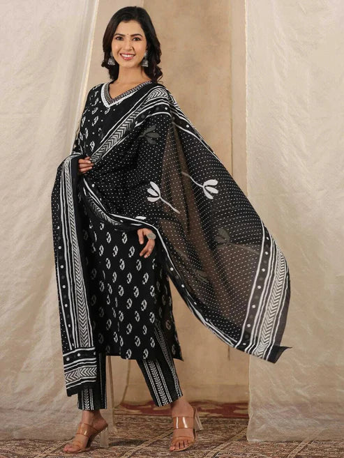 Printed Straight Black Kurta and Pant Set With Dupatta