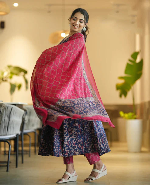 Women Floral Anarkali Printed Kurta and Pant Set With Dupatta
