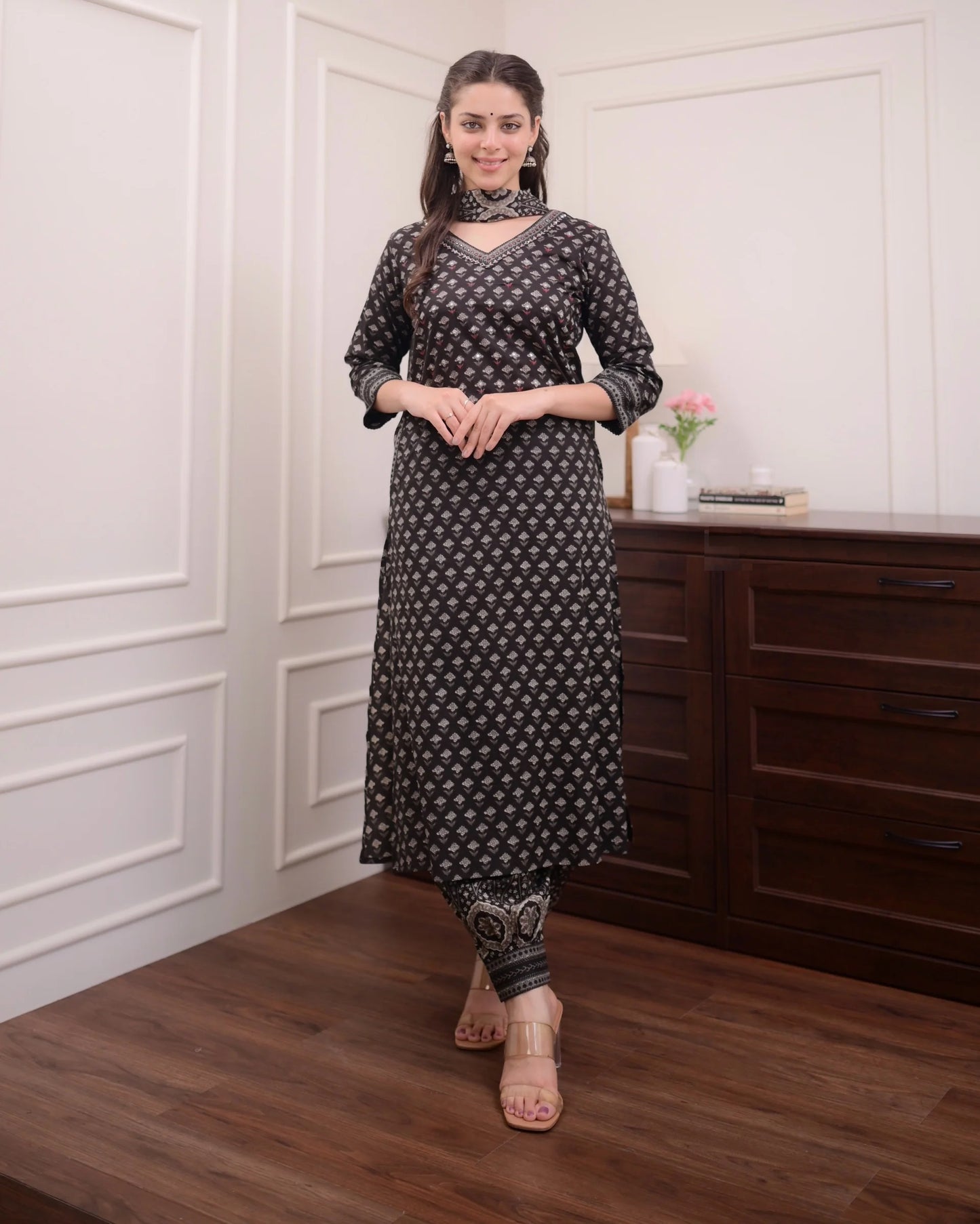 Women Viscose Printed Black Kurta And Pant Set With Dupatta