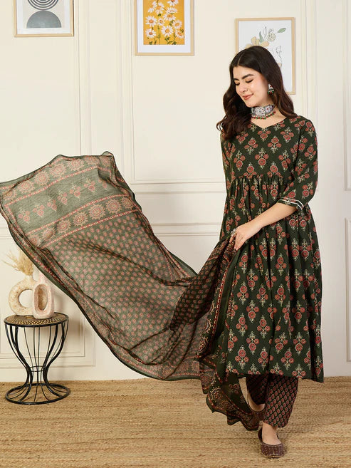 Printed Anarkali Kurta and Pant Set With Dupatta