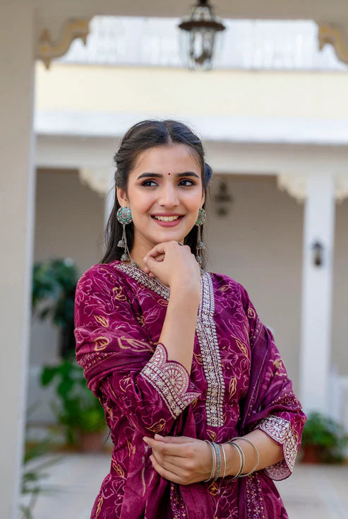 Printed Straight Kurta and Pant set with Dupatta