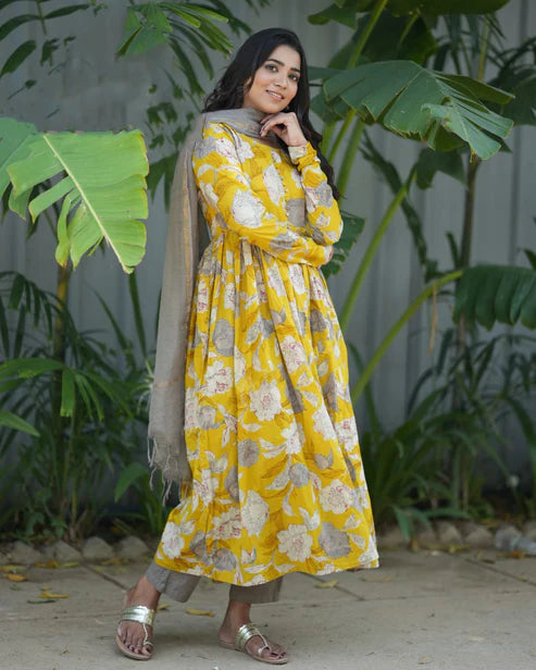 Printed Anarkali Kurta and Pant Set With Dupatta
