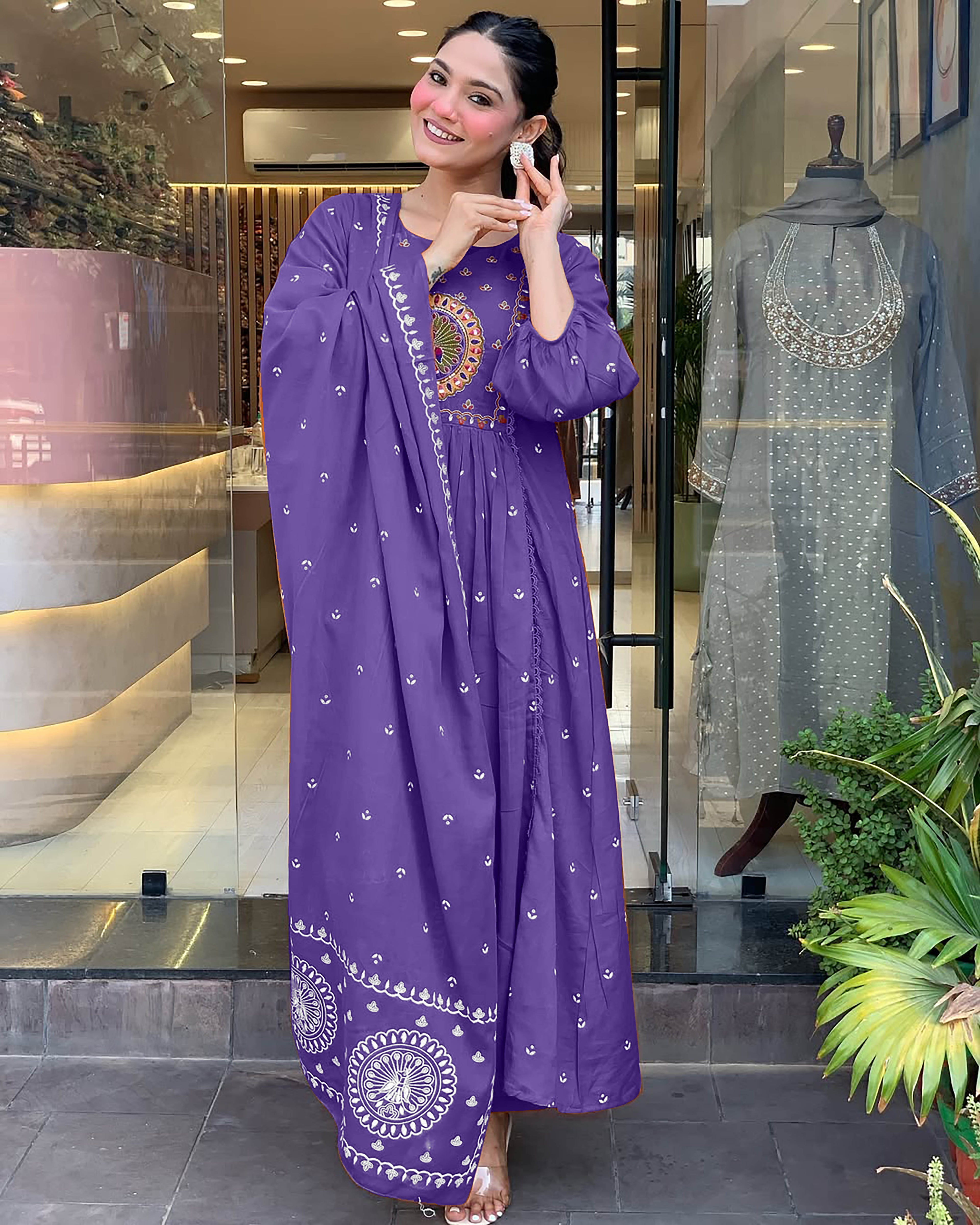 Women Viscose Printed Kurta and Pant Set with Dupatta