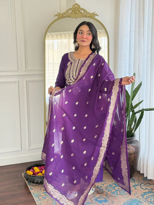 Embroidery Kurta Set – Ethnic Festive Wear (Kurta + Pants + Dupatta)