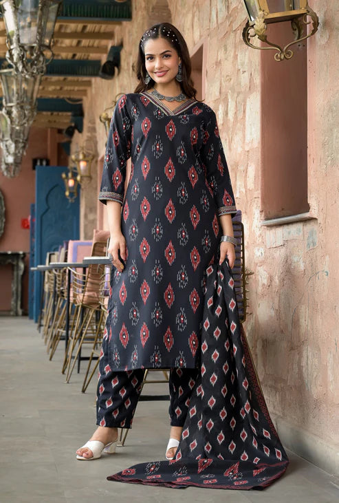 Embroidery Straight Kurta and Pant set with Dupatta