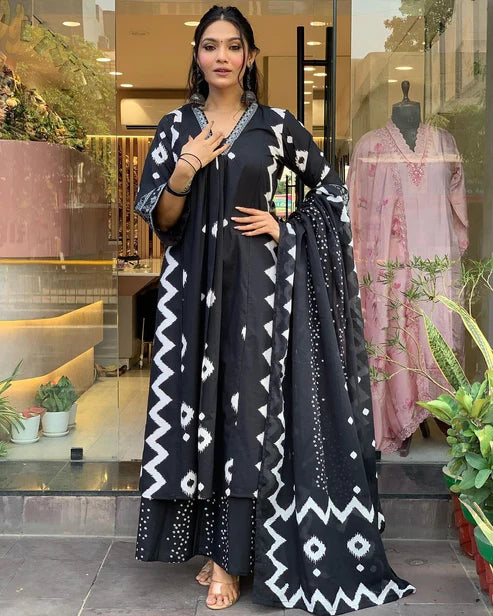 Printed A-Line Black Kurta and Pant Set With Dupatta