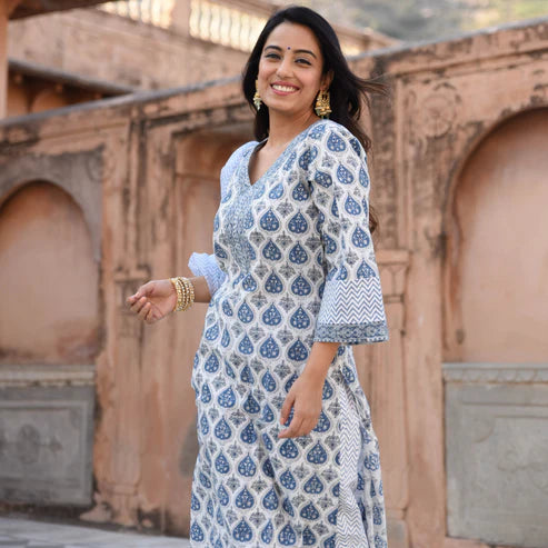 Printed Straight Kurta and Pant set with Dupatta