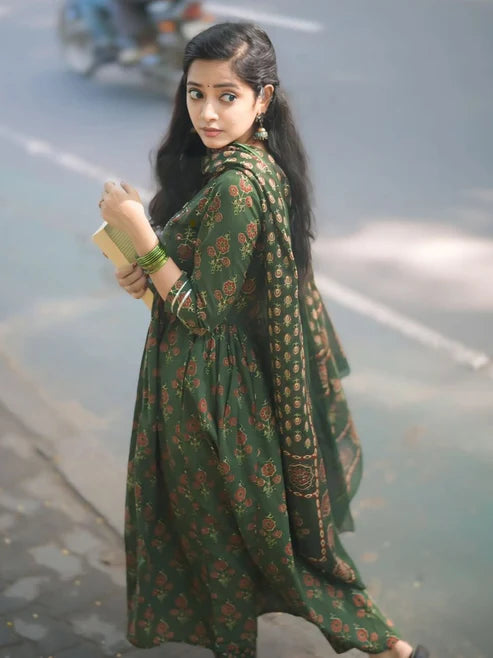 Floral Anarkali Printed Green Kurta and Pant Set With Dupatta