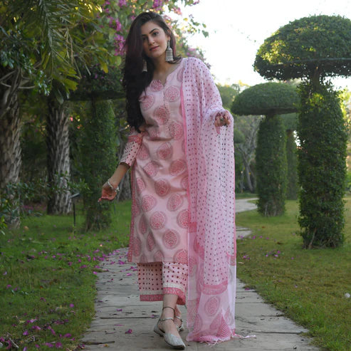 Printed Straight Kurta and Pant set with Dupatta