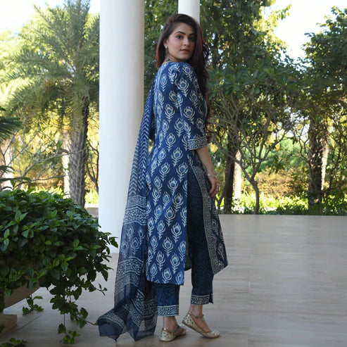 INDIGO PRINTED COTTON SUIT SET