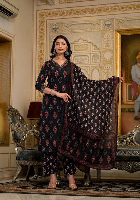 Embroidery Kurta and Pant Set With Dupatta