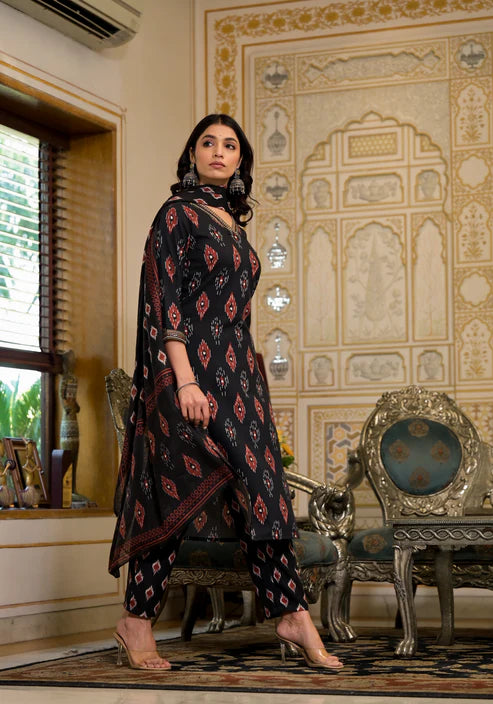 Embroidery Kurta and Pant Set With Dupatta