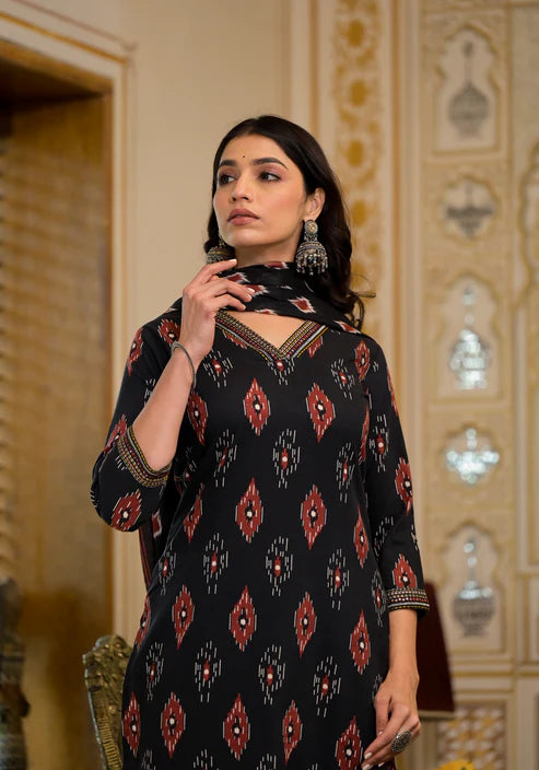 Embroidery Kurta and Pant Set With Dupatta
