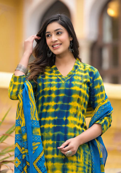 Printed Kurta and pant set with Dupatta
