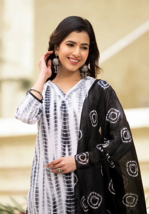 Shiburi Printed Kurta and Pant set with Dupatta