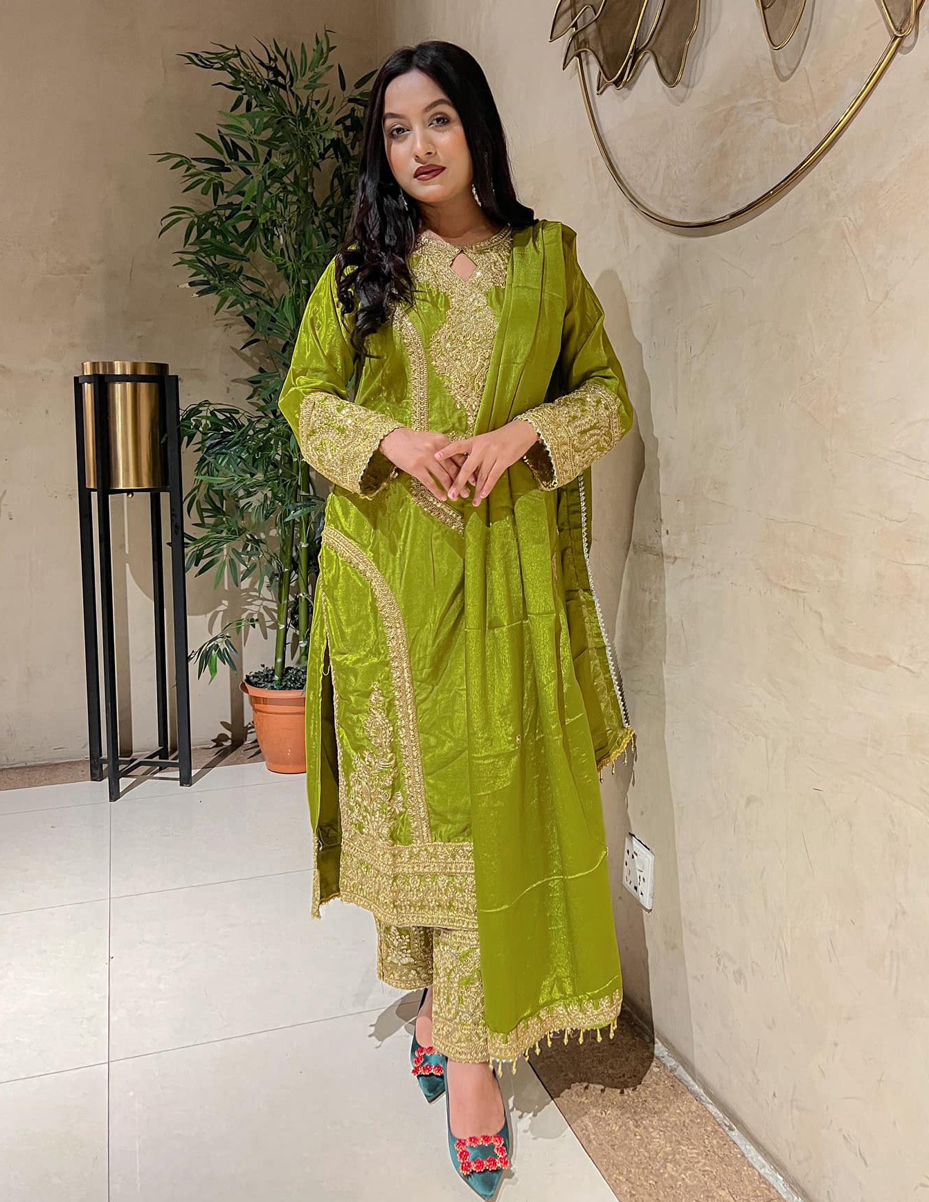 Women Silk Kurta Pant Dupatta Set