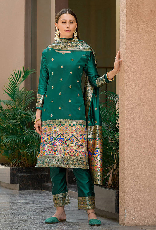 Women Jacquard Kurta Pant Dupatta Set